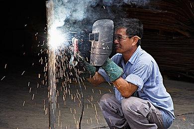 《师父》Switch版发售预告 今日正式推出